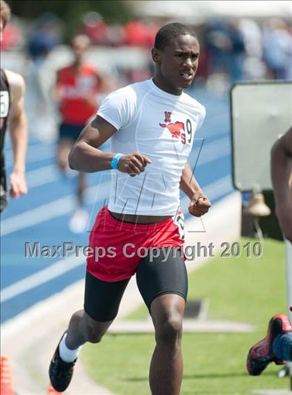 Thumbnail 1 in Victor Lopez Bayou Classic photogallery.