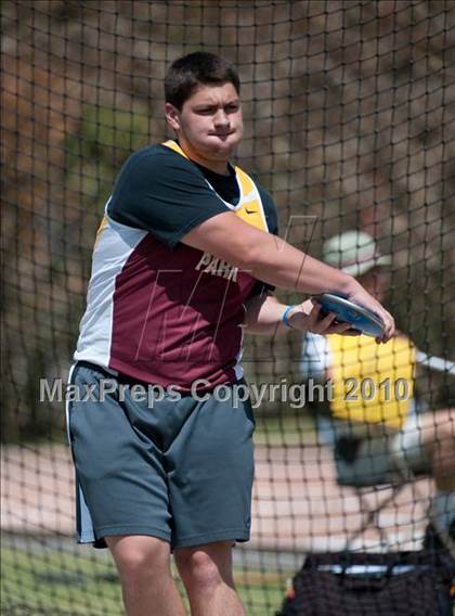 Thumbnail 2 in Victor Lopez Bayou Classic photogallery.