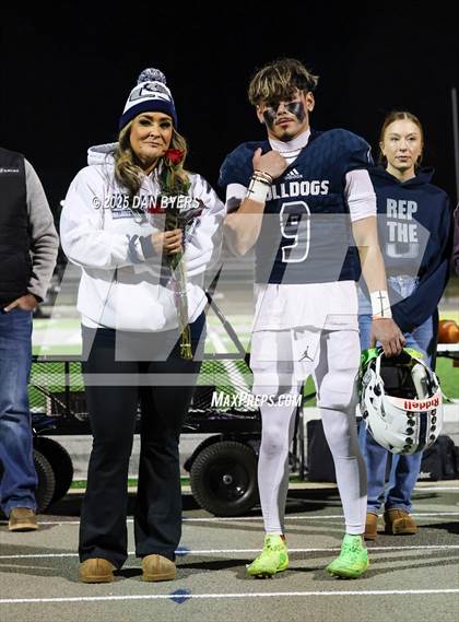 Thumbnail 3 in Resurrection Christian @ University photogallery.