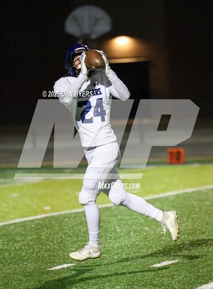 Thumbnail 2 in Resurrection Christian @ University photogallery.