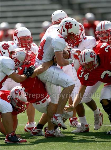 Thumbnail 2 in Beechwood vs. Dixie Heights (Skyline Crosstown Showdown) photogallery.
