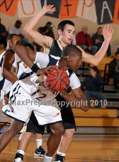 Thumbnail 1 in Buhach Colony vs. Cosumnes River (Running with the Pack) photogallery.