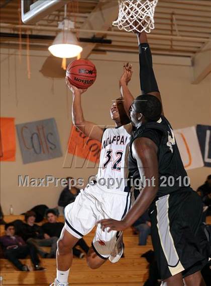 Thumbnail 3 in Buhach Colony vs. Cosumnes River (Running with the Pack) photogallery.