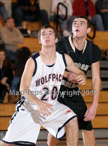 Thumbnail 3 in Buhach Colony vs. Cosumnes River (Running with the Pack) photogallery.