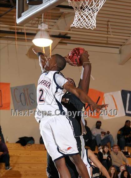 Thumbnail 2 in Buhach Colony vs. Cosumnes River (Running with the Pack) photogallery.