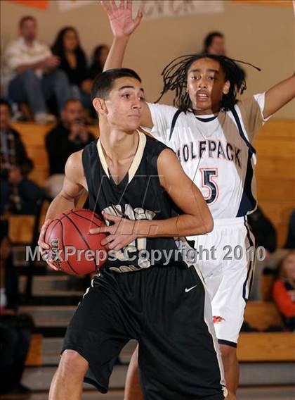 Thumbnail 2 in Buhach Colony vs. Cosumnes River (Running with the Pack) photogallery.