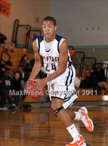 Thumbnail 3 in Buhach Colony vs. Cosumnes River (Running with the Pack) photogallery.
