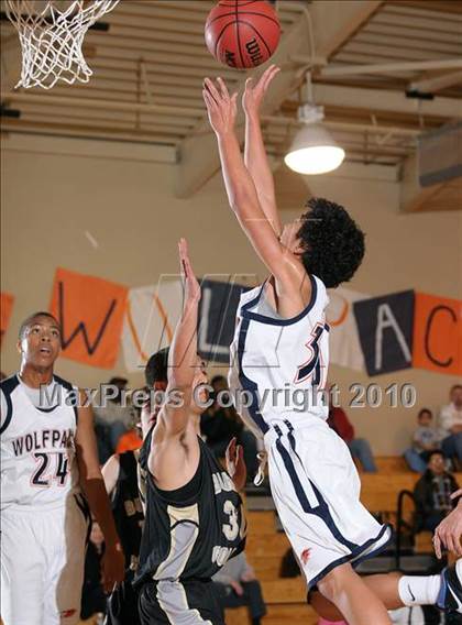 Thumbnail 2 in Buhach Colony vs. Cosumnes River (Running with the Pack) photogallery.