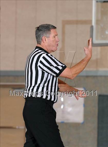 Thumbnail 3 in Buhach Colony vs. Cosumnes River (Running with the Pack) photogallery.