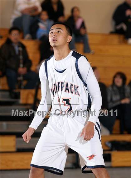 Thumbnail 1 in Buhach Colony vs. Cosumnes River (Running with the Pack) photogallery.