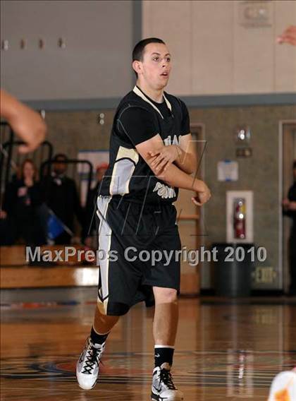 Thumbnail 1 in Buhach Colony vs. Cosumnes River (Running with the Pack) photogallery.