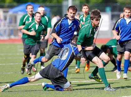 Thumbnail 1 in New London vs Southington (Division 2 Consolation) photogallery.
