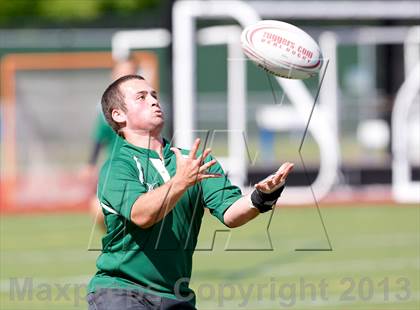 Thumbnail 2 in New London vs Southington (Division 2 Consolation) photogallery.