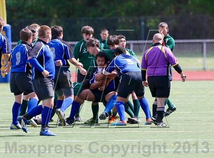 Thumbnail 3 in New London vs Southington (Division 2 Consolation) photogallery.