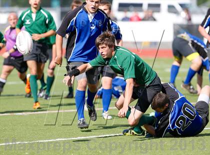 Thumbnail 3 in New London vs Southington (Division 2 Consolation) photogallery.