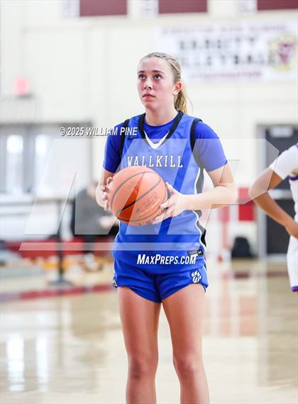 Thumbnail 3 in Wallkill vs. Monroe-Woodbury (Coaches vs Cancer Tournament) photogallery.