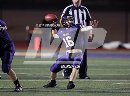Thumbnail 3 in La Vernia @ Liberty Hill photogallery.