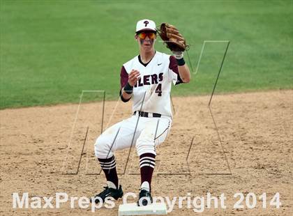 Thumbnail 1 in Pearland vs. Flower Mound (UIL 5A Semifinal) photogallery.