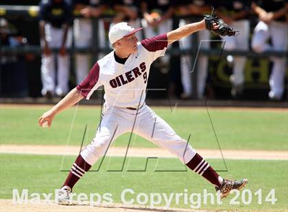 Thumbnail 2 in Pearland vs. Flower Mound (UIL 5A Semifinal) photogallery.