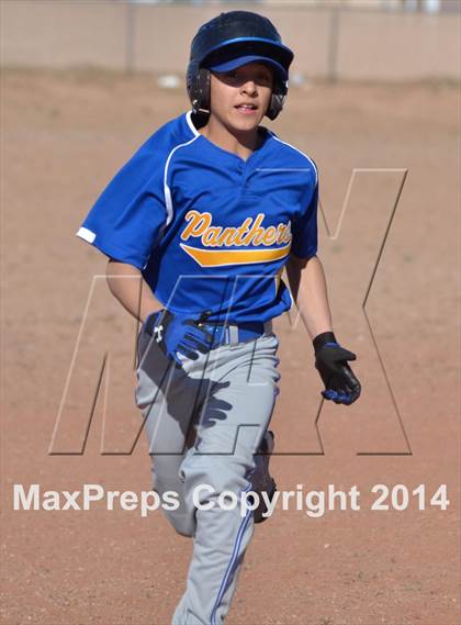 Thumbnail 3 in Mesa Vista @ Penasco photogallery.