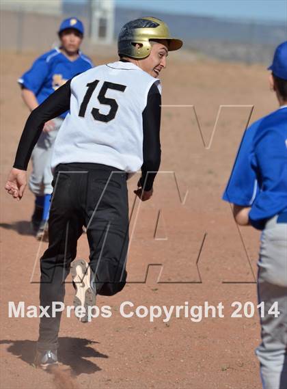 Thumbnail 2 in Mesa Vista @ Penasco photogallery.