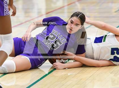 Thumbnail 2 in Valley Vista @ Xavier College Prep  photogallery.