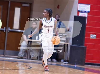 Thumbnail 3 in Banks County vs Southwest (GHSA A D1 Sweet 16) photogallery.