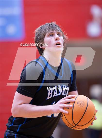 Thumbnail 2 in Banks County vs Southwest (GHSA A D1 Sweet 16) photogallery.