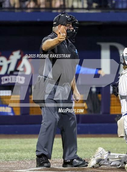 Thumbnail 2 in Brock vs. Spring Hill (UIL 4A DII State Semifinal Playoff) photogallery.