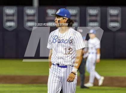 Thumbnail 2 in Brock vs. Spring Hill (UIL 4A DII State Semifinal Playoff) photogallery.
