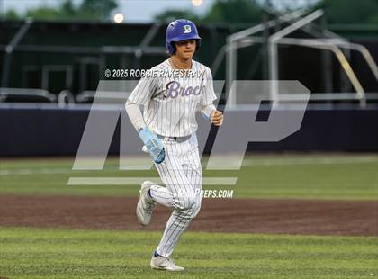 Thumbnail 2 in Brock vs. Spring Hill (UIL 4A DII State Semifinal Playoff) photogallery.