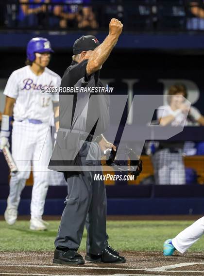 Thumbnail 1 in Brock vs. Spring Hill (UIL 4A DII State Semifinal Playoff) photogallery.