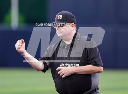 Thumbnail 2 in Brock vs. Spring Hill (UIL 4A DII State Semifinal Playoff) photogallery.