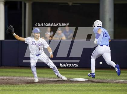 Thumbnail 2 in Brock vs. Spring Hill (UIL 4A DII State Semifinal Playoff) photogallery.