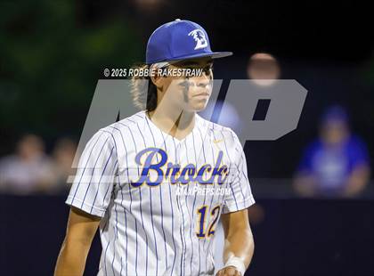 Thumbnail 3 in Brock vs. Spring Hill (UIL 4A DII State Semifinal Playoff) photogallery.