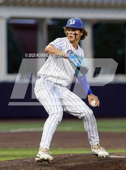 Thumbnail 1 in Brock vs. Spring Hill (UIL 4A DII State Semifinal Playoff) photogallery.