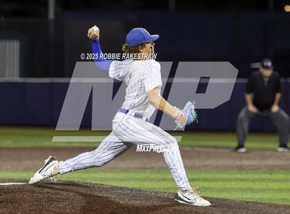 Thumbnail 2 in Brock vs. Spring Hill (UIL 4A DII State Semifinal Playoff) photogallery.