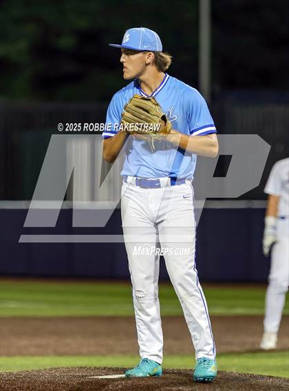 Thumbnail 1 in Brock vs. Spring Hill (UIL 4A DII State Semifinal Playoff) photogallery.