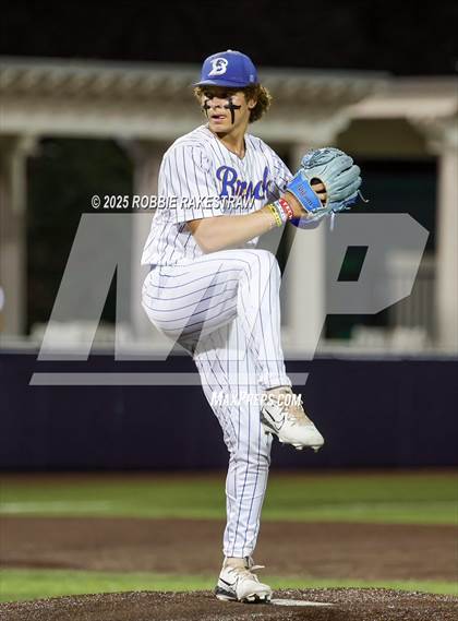 Thumbnail 3 in Brock vs. Spring Hill (UIL 4A DII State Semifinal Playoff) photogallery.