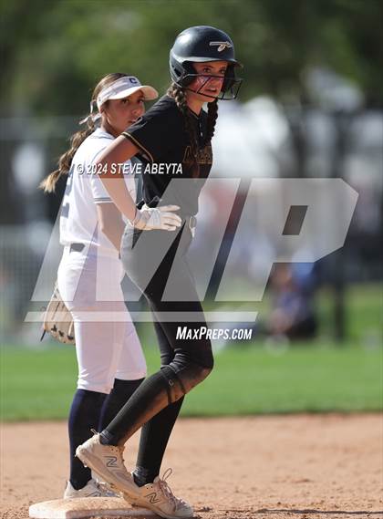 Thumbnail 1 in Arapahoe @ Columbine (CHSAA 5A First Round) photogallery.