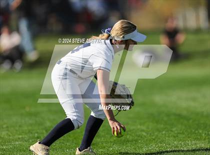 Thumbnail 1 in Arapahoe @ Columbine (CHSAA 5A First Round) photogallery.