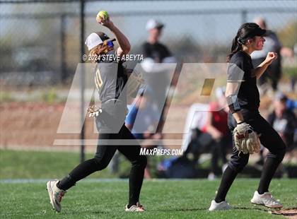 Thumbnail 1 in Arapahoe @ Columbine (CHSAA 5A First Round) photogallery.