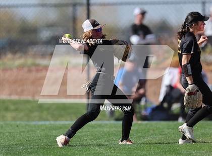 Thumbnail 3 in Arapahoe @ Columbine (CHSAA 5A First Round) photogallery.