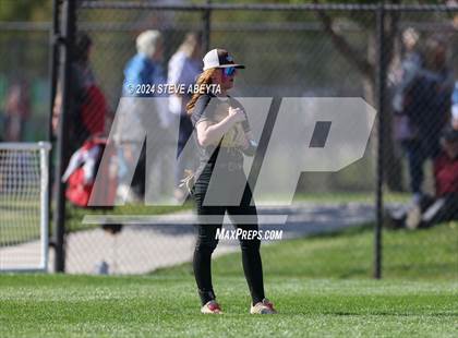 Thumbnail 3 in Arapahoe @ Columbine (CHSAA 5A First Round) photogallery.