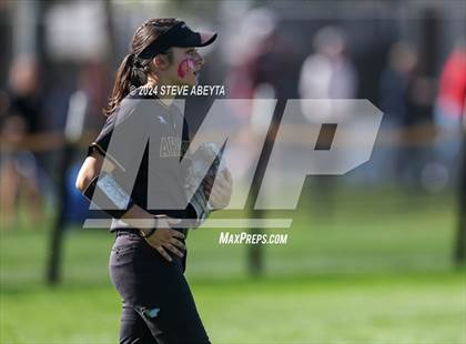 Thumbnail 2 in Arapahoe @ Columbine (CHSAA 5A First Round) photogallery.