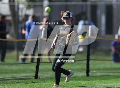 Thumbnail 2 in Arapahoe @ Columbine (CHSAA 5A First Round) photogallery.