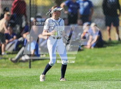 Thumbnail 3 in Arapahoe @ Columbine (CHSAA 5A First Round) photogallery.