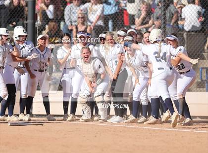 Thumbnail 1 in Arapahoe @ Columbine (CHSAA 5A First Round) photogallery.