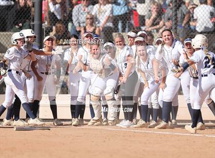 Thumbnail 3 in Arapahoe @ Columbine (CHSAA 5A First Round) photogallery.