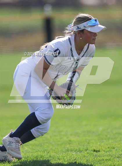 Thumbnail 1 in Arapahoe @ Columbine (CHSAA 5A First Round) photogallery.